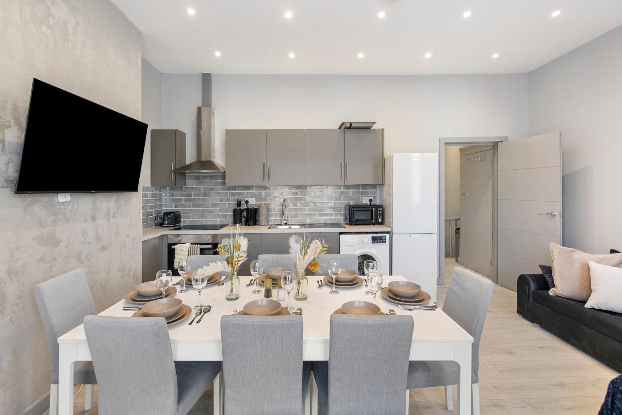 Wembley Luxury 3 Bedroom ลอนดอน ภายนอก รูปภาพ